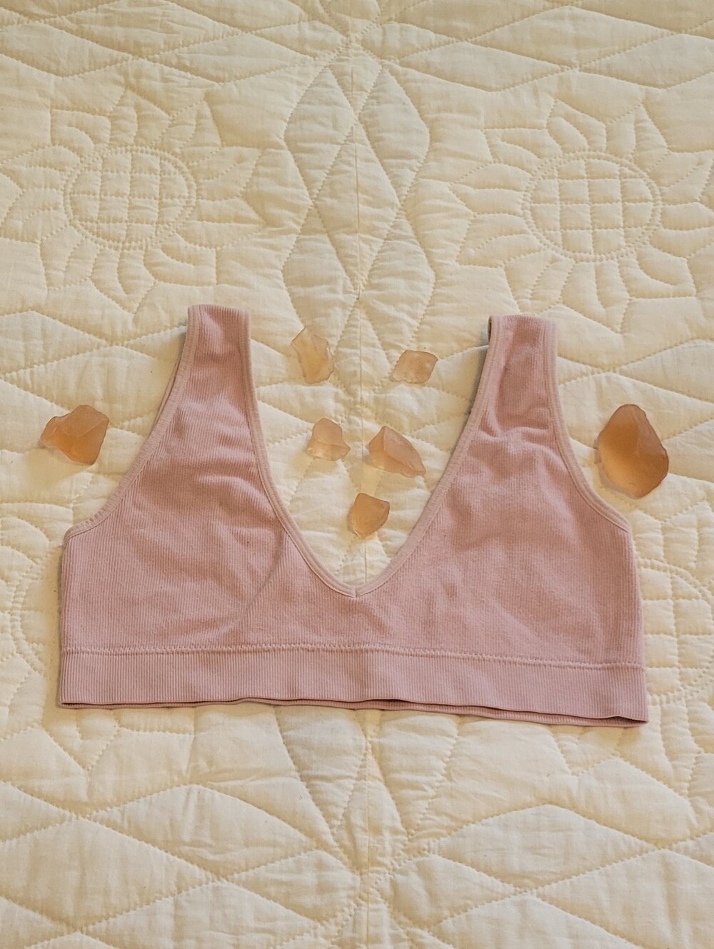 Layer 8 Dusty Rose Pastel Q-Wick-Dry Comfort Pull On Wireless Sports Bralette. L